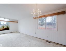 9536 151 Av Nw, Edmonton, AB T5E2R3 Photo 15