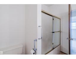 9536 151 Av Nw, Edmonton, AB T5E2R3 Photo 32