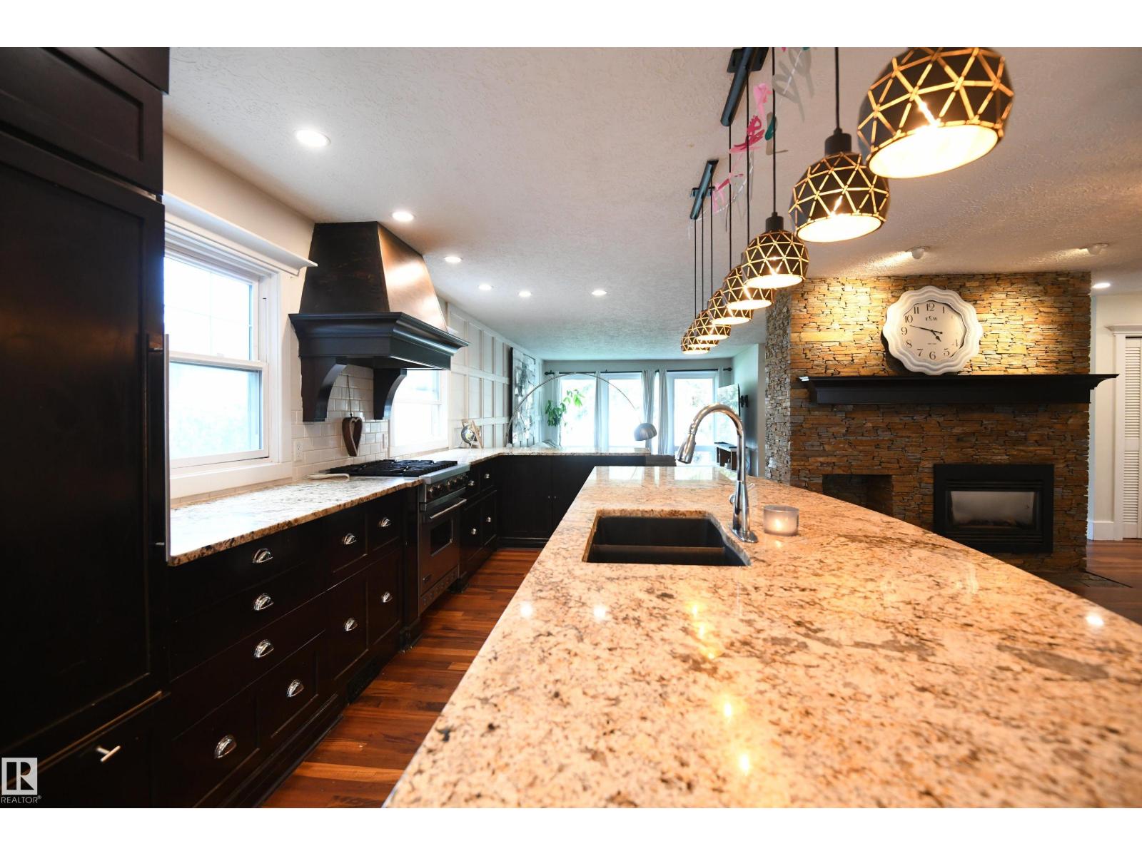 572 LESSARD DR NW - Image 16