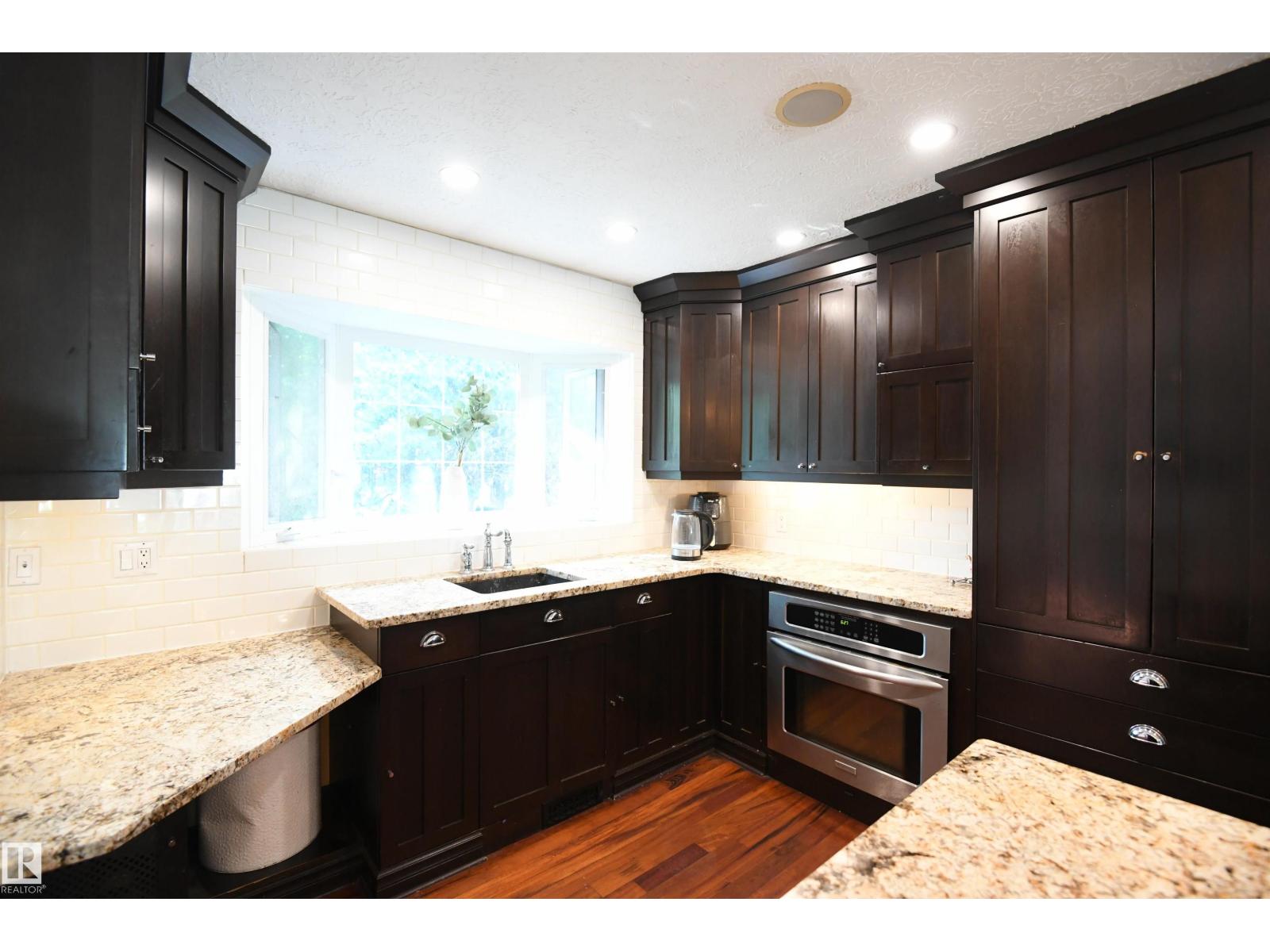 572 LESSARD DR NW - Image 17