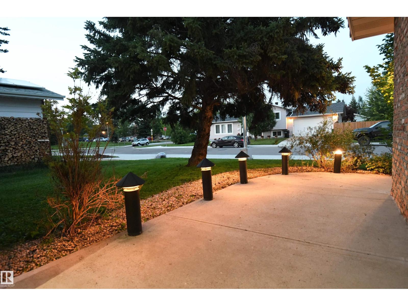 572 LESSARD DR NW - Image 39