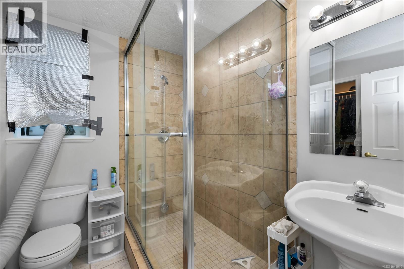 2437 Benko Rd - 14