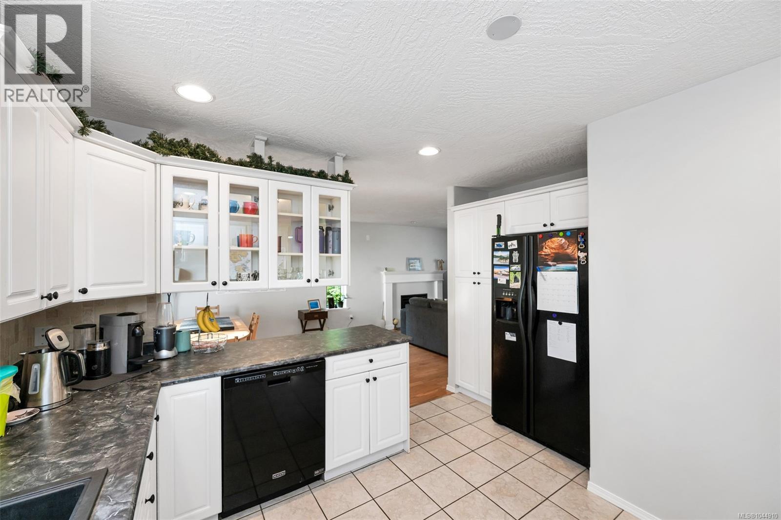 2437 Benko Rd - 5