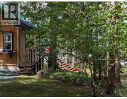 Living room - 660 Bradley Road Lot# A, Seymour Arm, BC  Photo 7