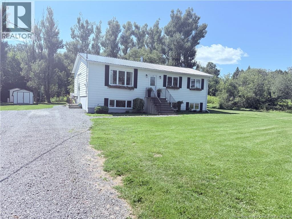 353 Back Greenfield Road