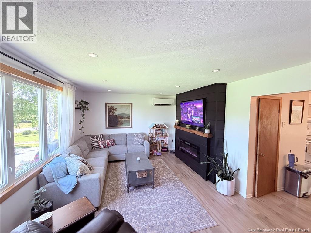 353 Back Greenfield Road - 14