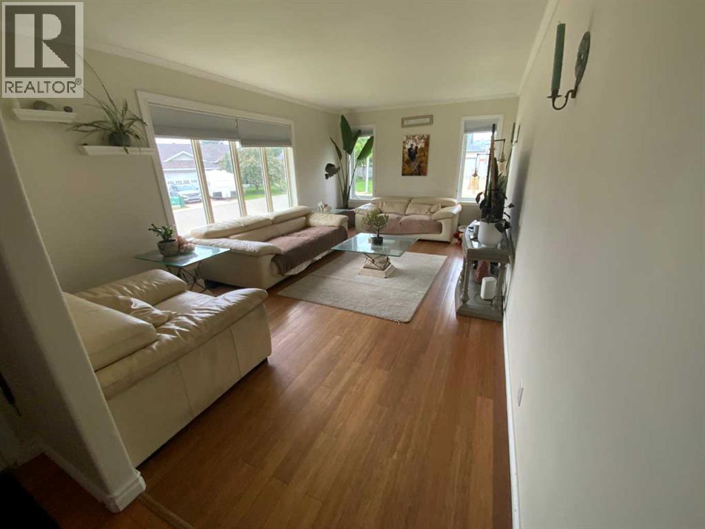 1513 Westview Drive - Photo 8