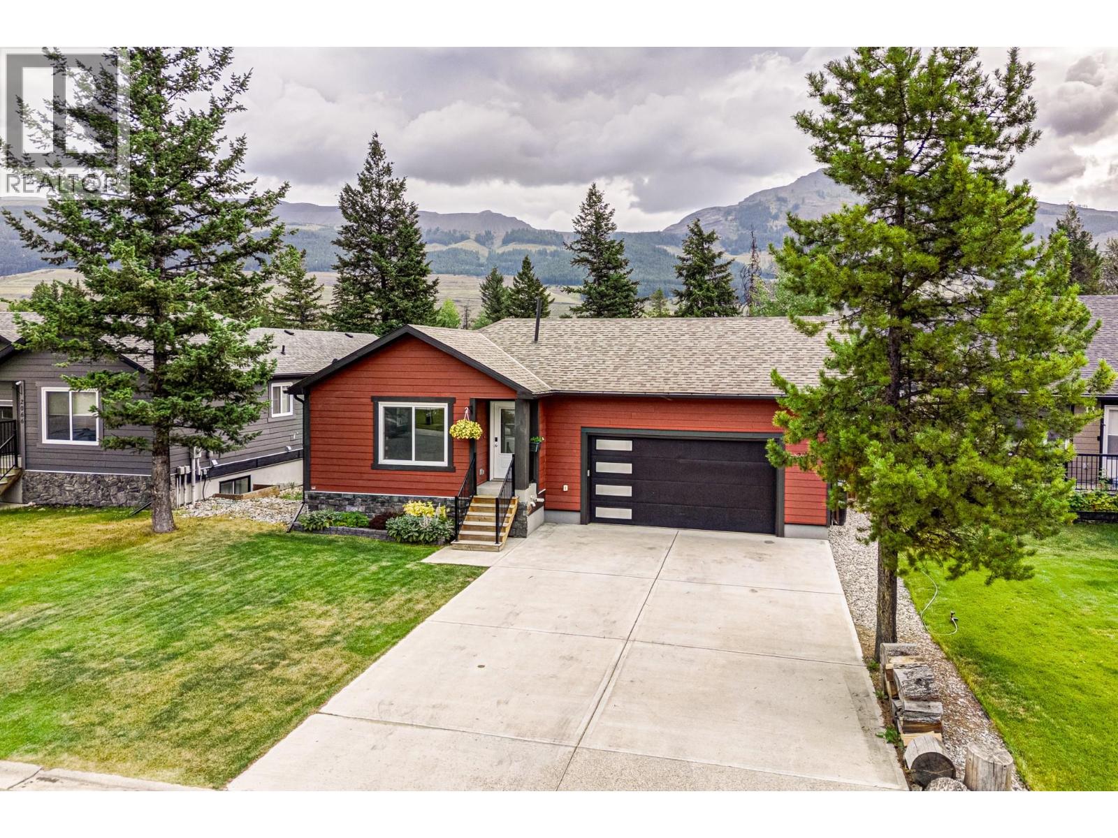 2064 GOLDEN EAGLE Drive, Sparwood