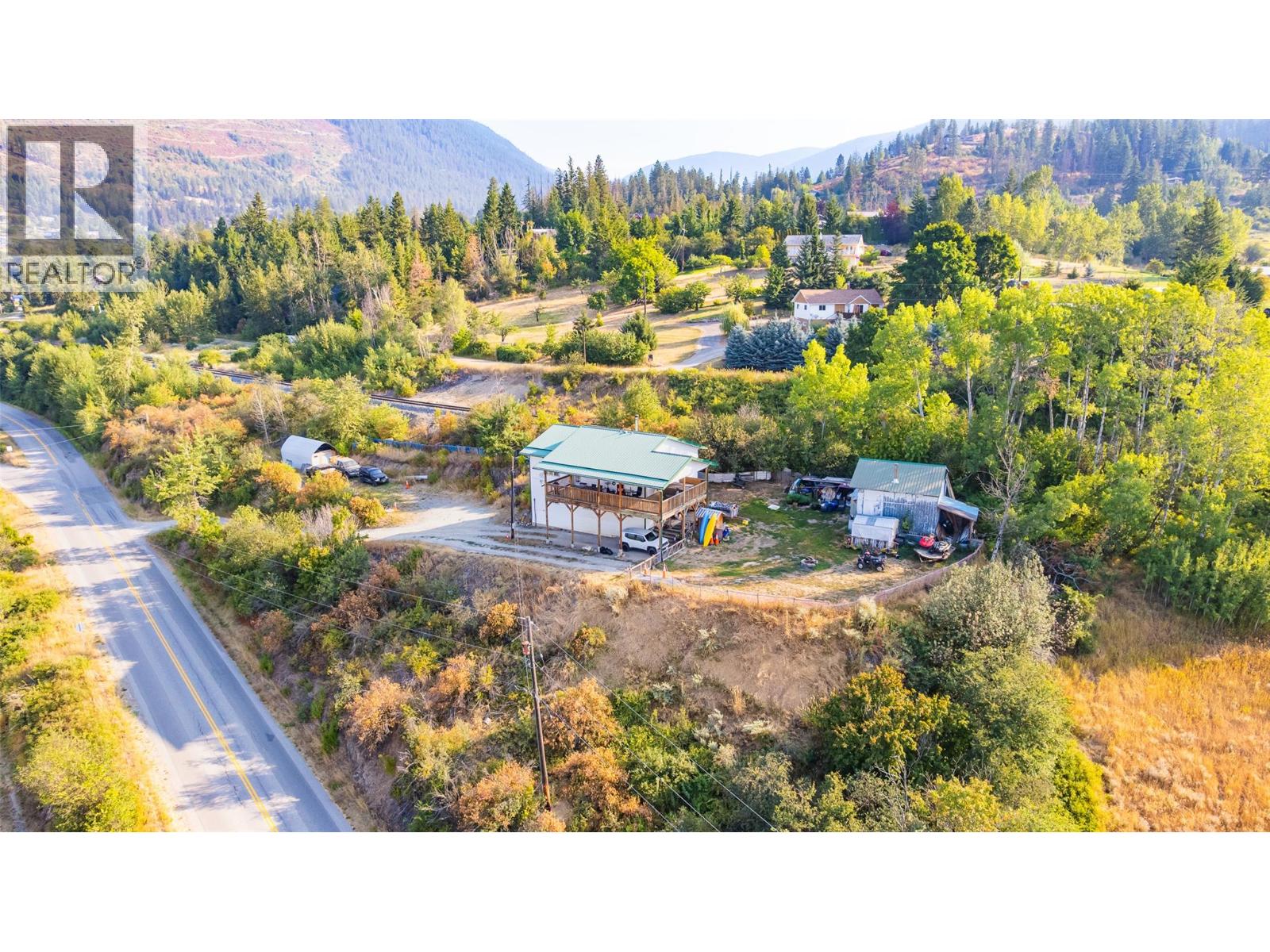 4840 Lower Wynndel Road - 34