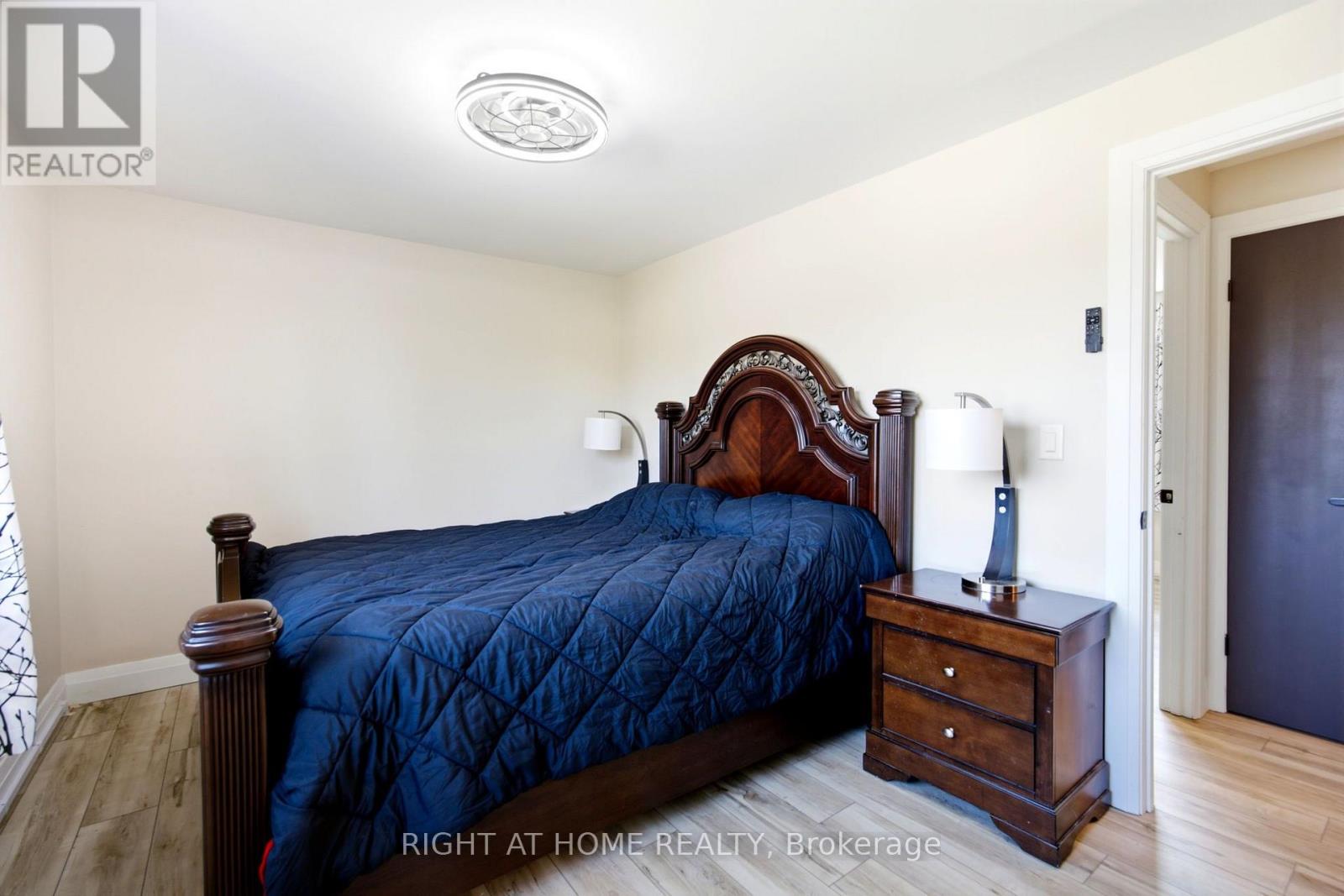 560 TENNYSON AVENUE - 24