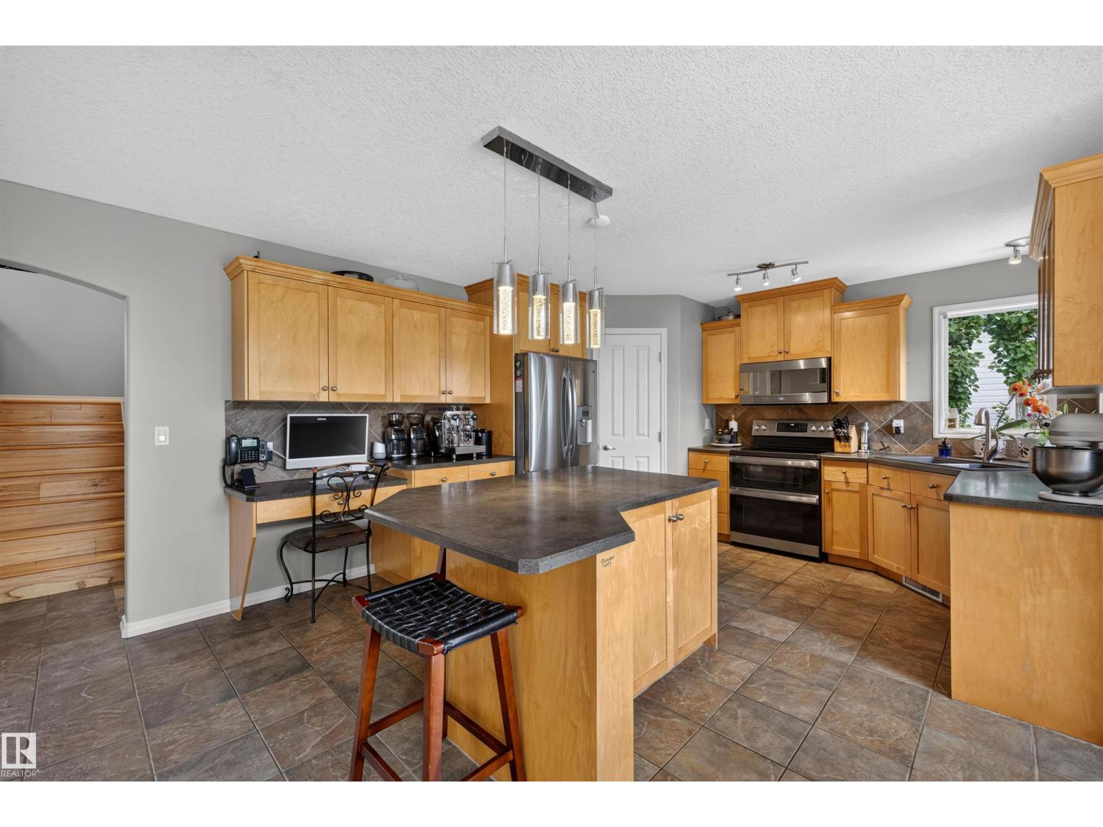 430 NORWAY CR - Image 7