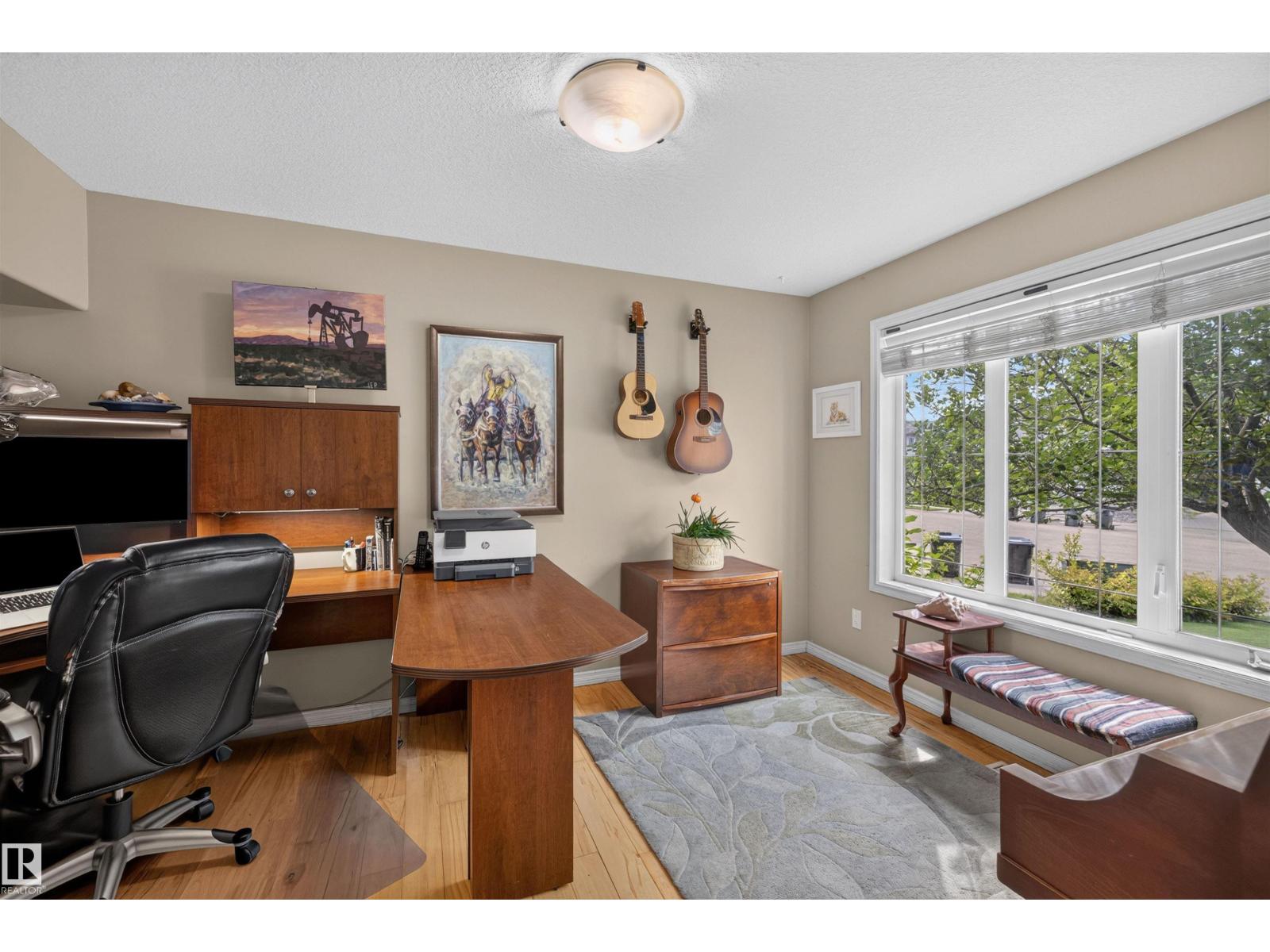 430 NORWAY CR - Image 17