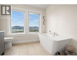 2562 Rosevista Pl, Langford, BC V9B5J6 Photo 32