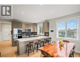 2562 Rosevista Pl, Langford, BC V9B5J6 Photo 25