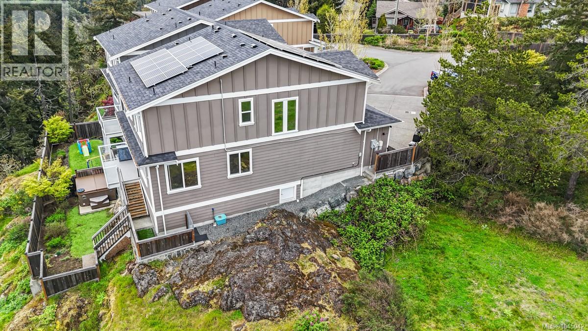 2562 Rosevista Pl - 45