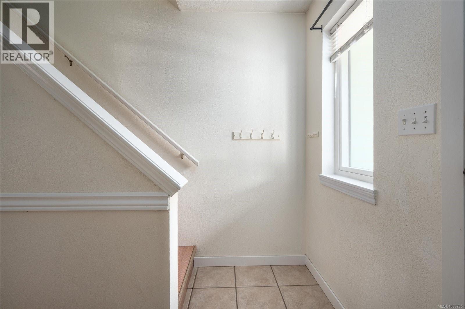 #22 711 Malone Rd - 18