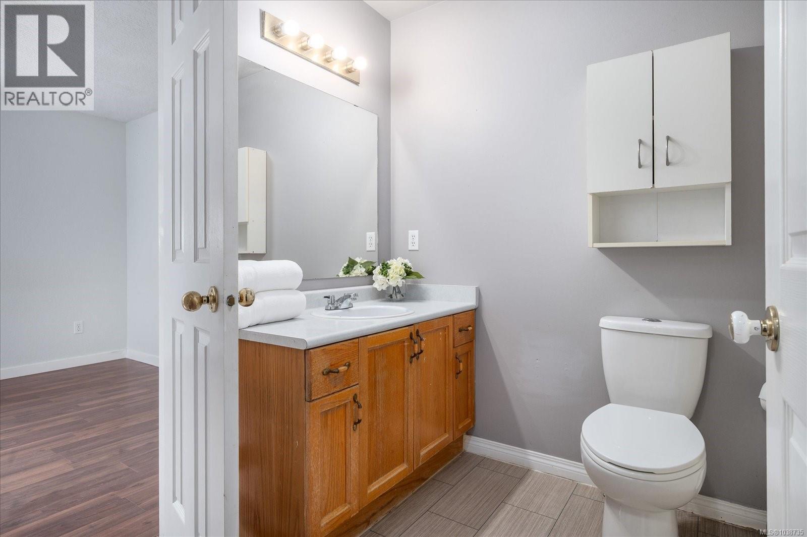 #22 711 Malone Rd - Image 23