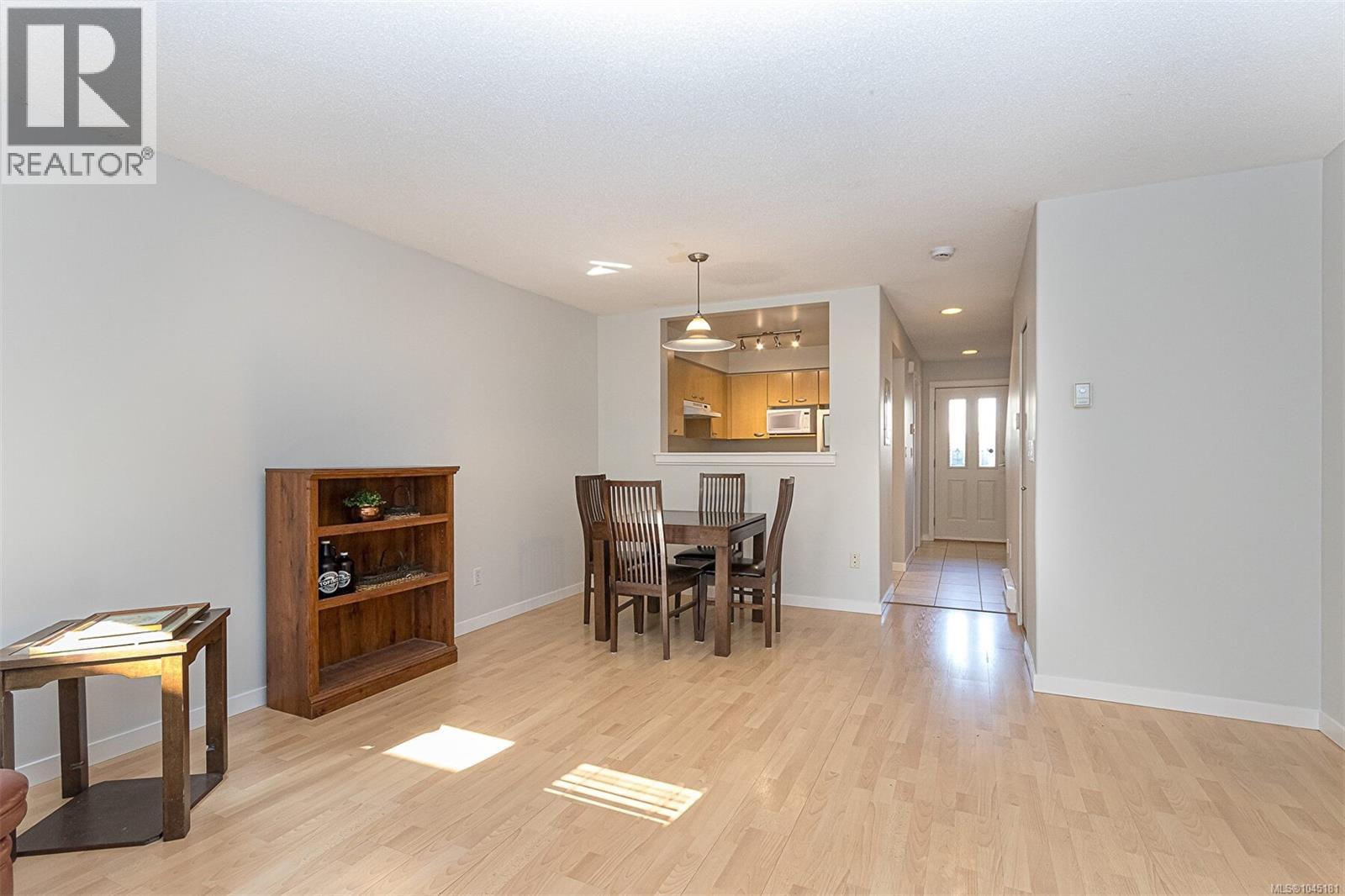 #3 1019 North Park St - Image 9