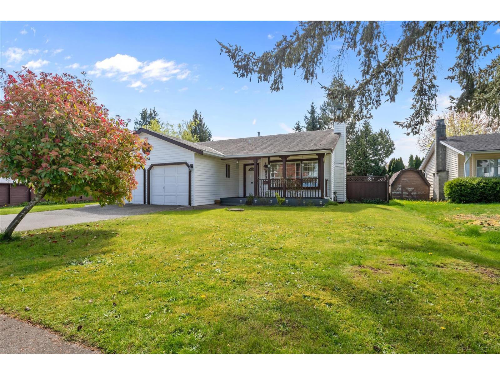 3 Bed, 2 Bath House for Sale in Surrey – 16954 60 AVENUE, Surrey – MLS# R3153038