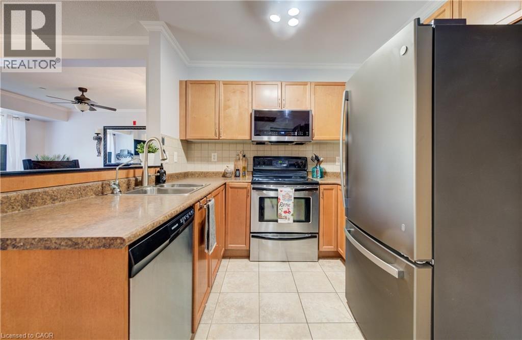 #118 8 HARRIS Street - Image 7