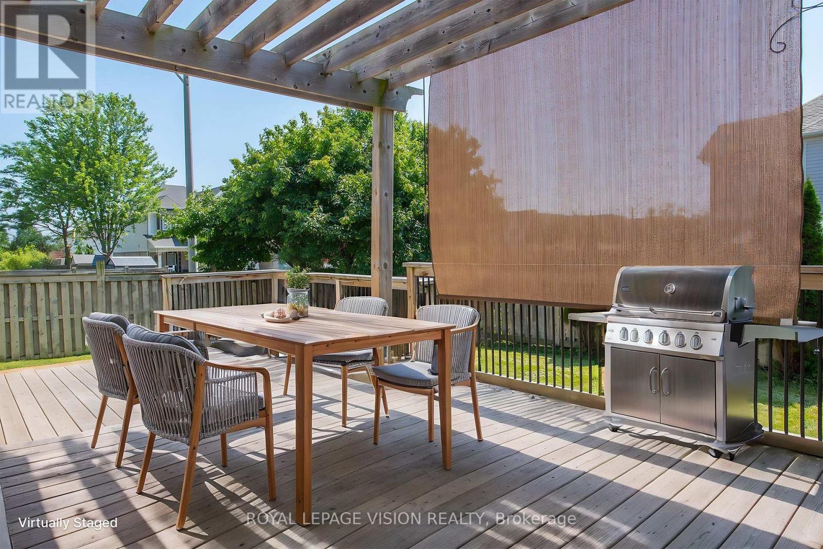 2 LAPRADE SQUARE - Image 42