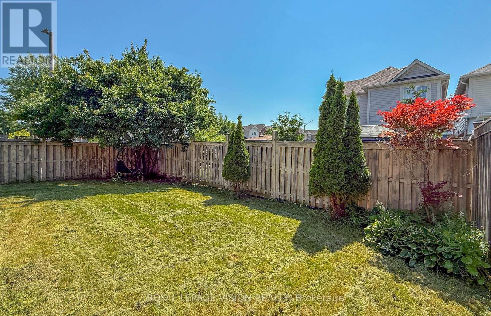 2 LAPRADE SQUARE - Image 45