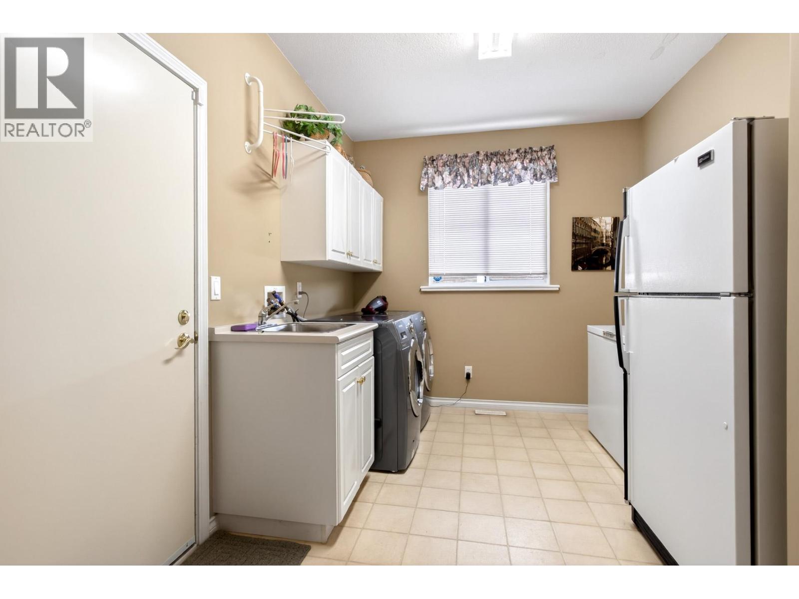 4 Bed, 3 Bath House for Sale in Coquitlam – 1437 LAMBERT WAY, Coquitlam – MLS# R3153096 - Image 16
