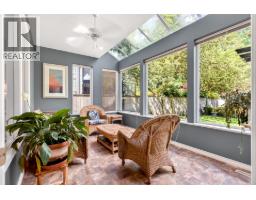 1437 Lambert Way, Coquitlam, BC V3E2Z8 Photo 14