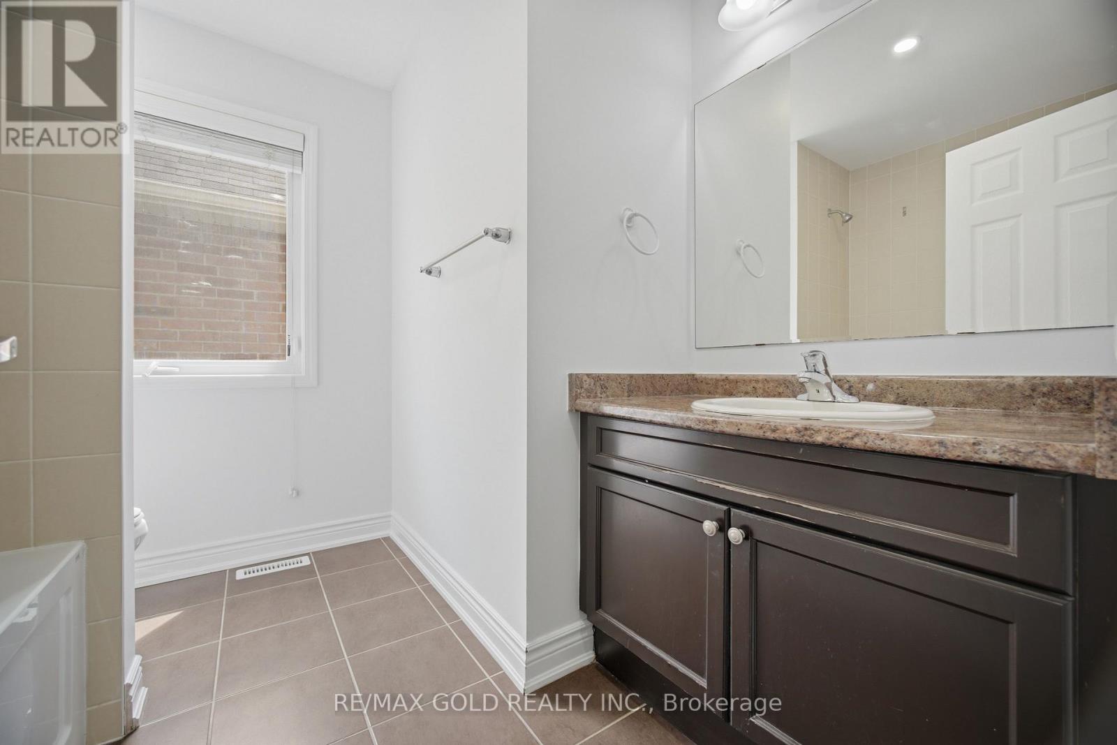 1071 SAVOLINE BOULEVARD - 9