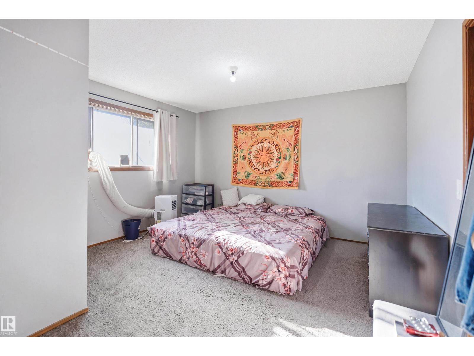 2107 40 ST NW - 18