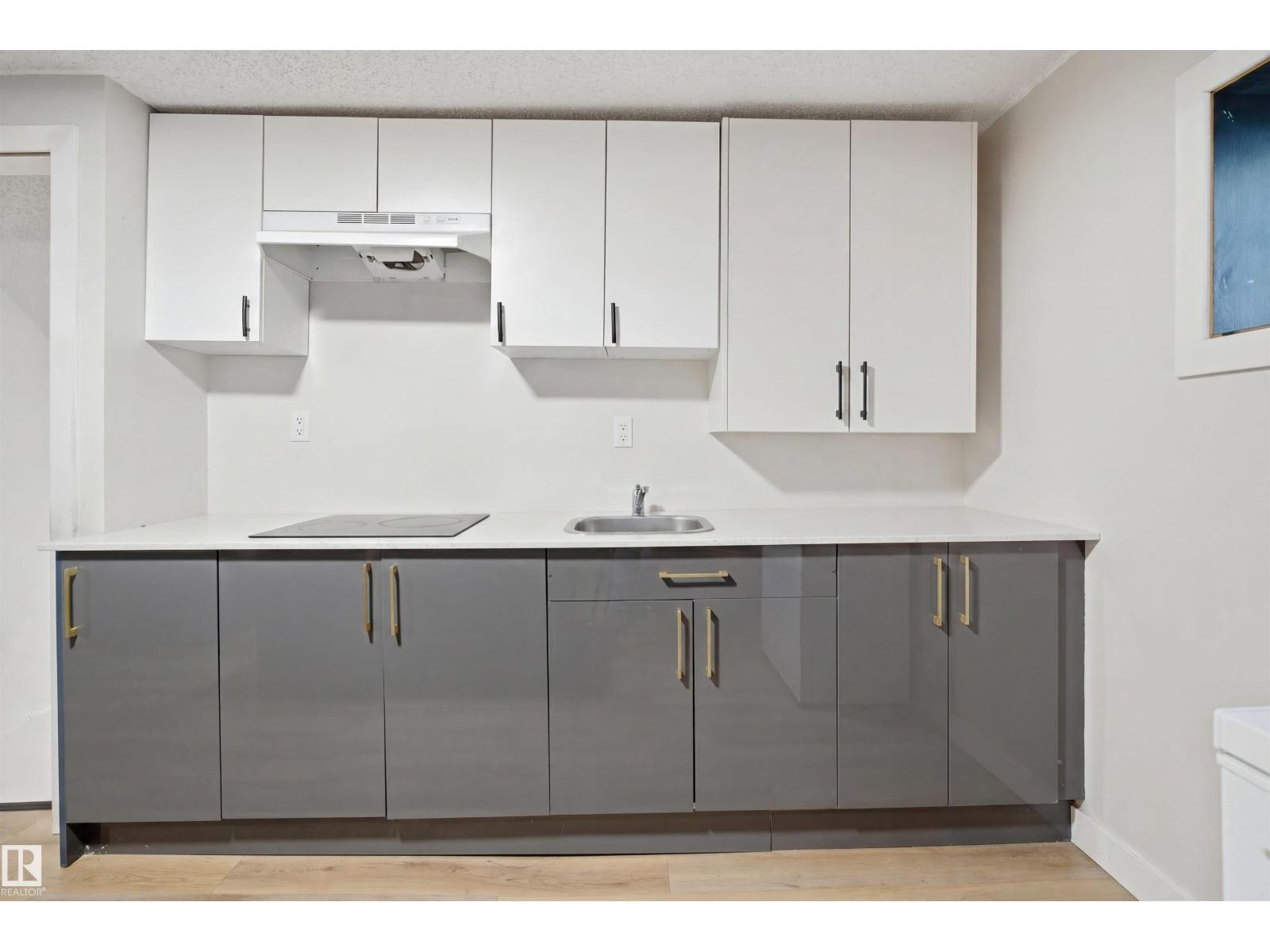 2107 40 ST NW - Image 25