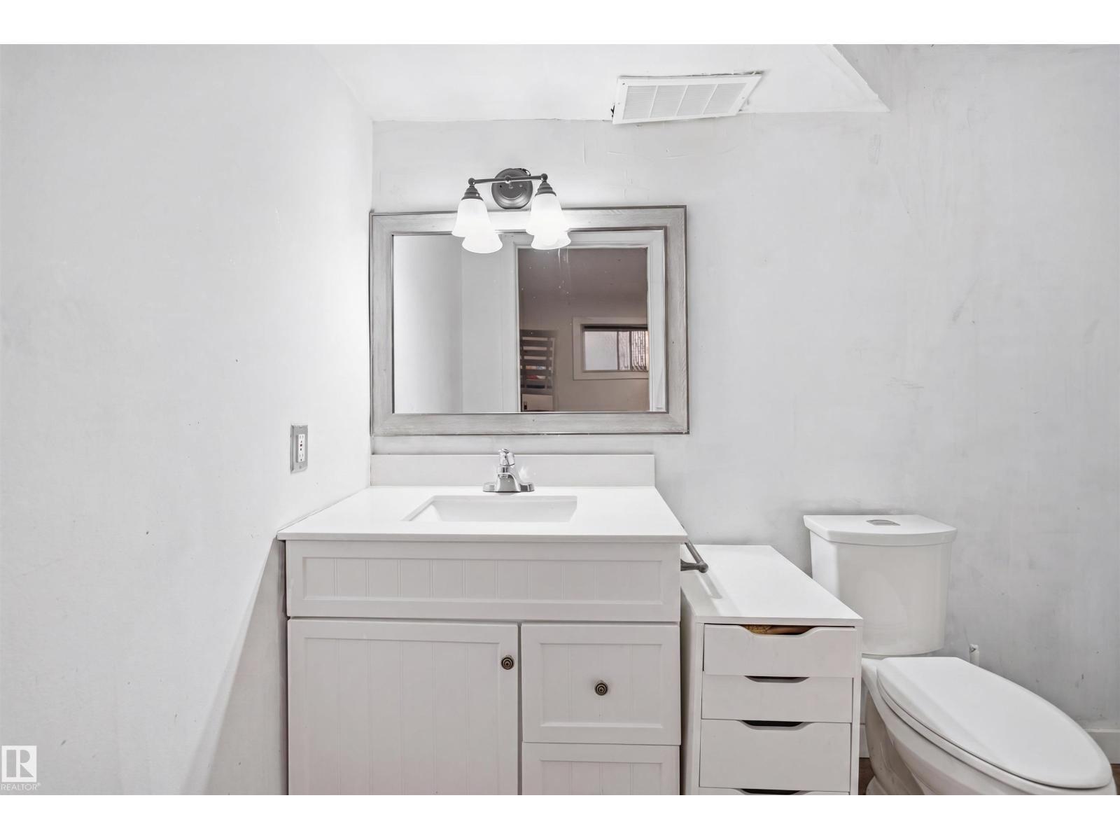 2107 40 ST NW - 27