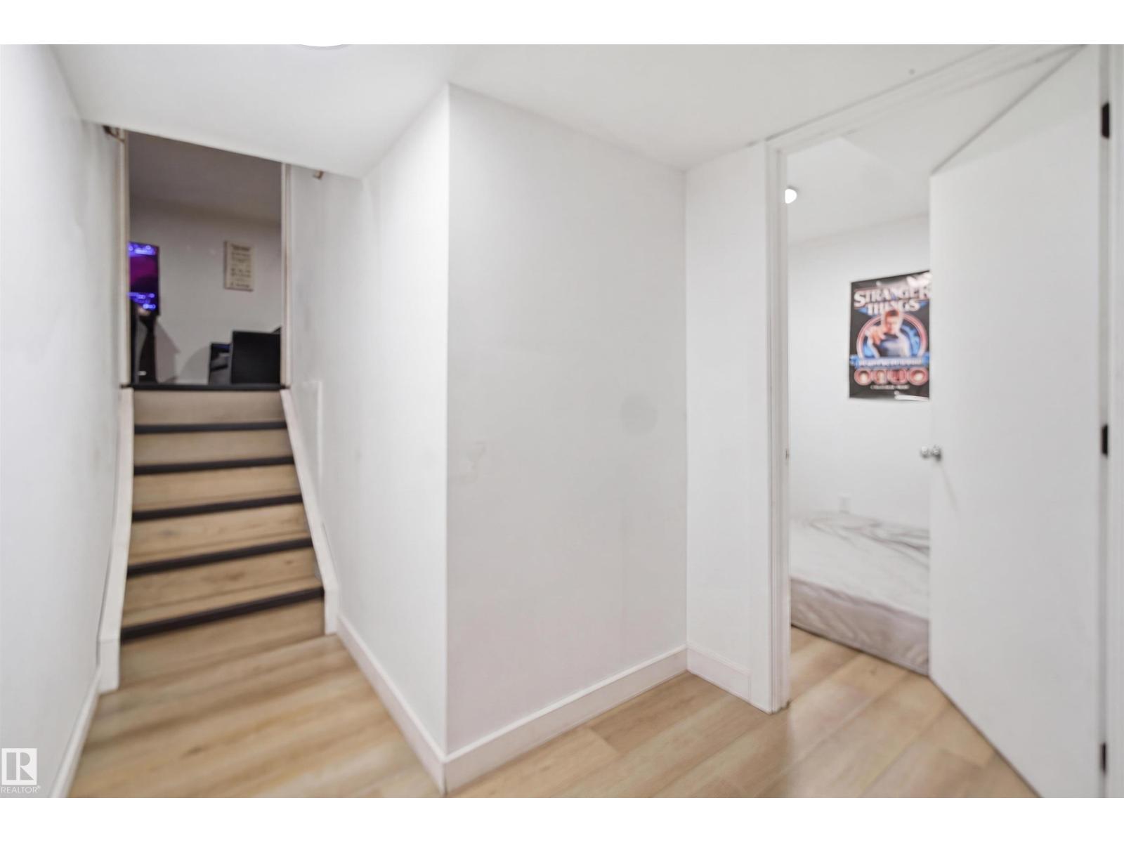 2107 40 ST NW - Image 29
