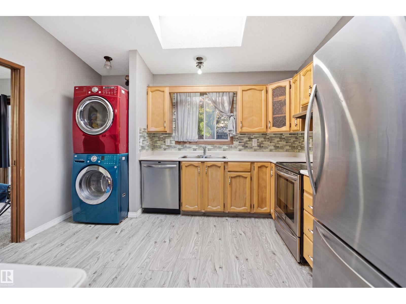2107 40 ST NW - 6