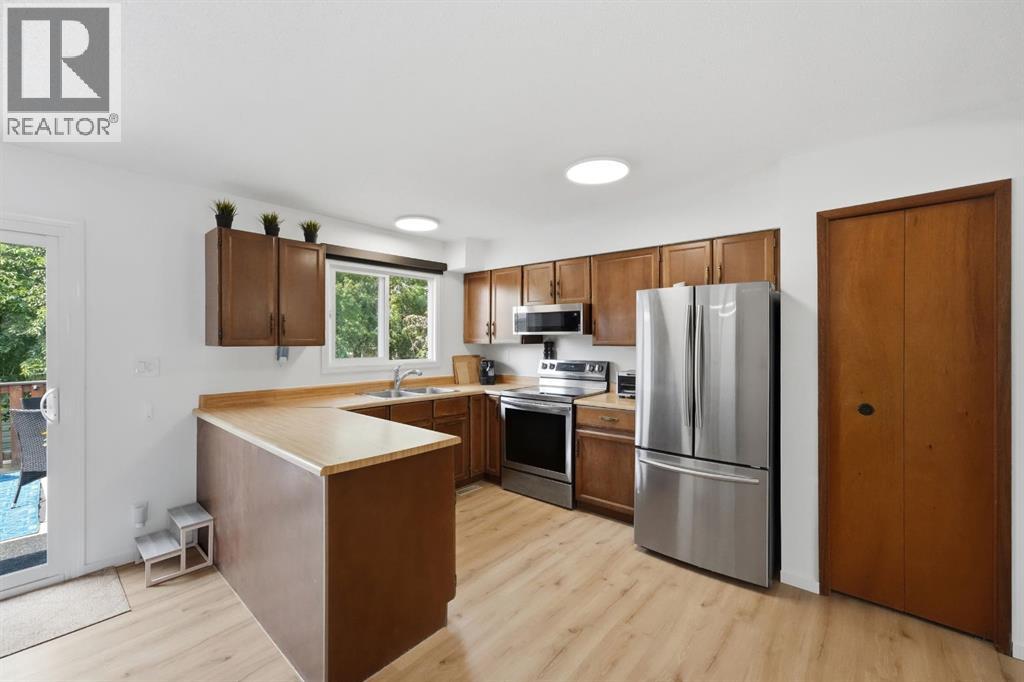 53 Reeves Crescent - 9