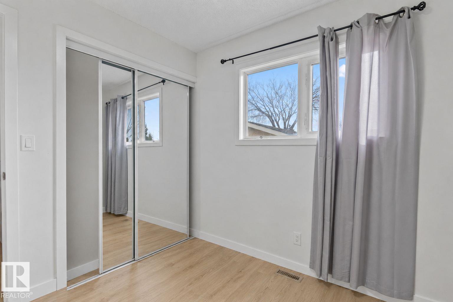 1566 lakewood RD W NW - Image 20