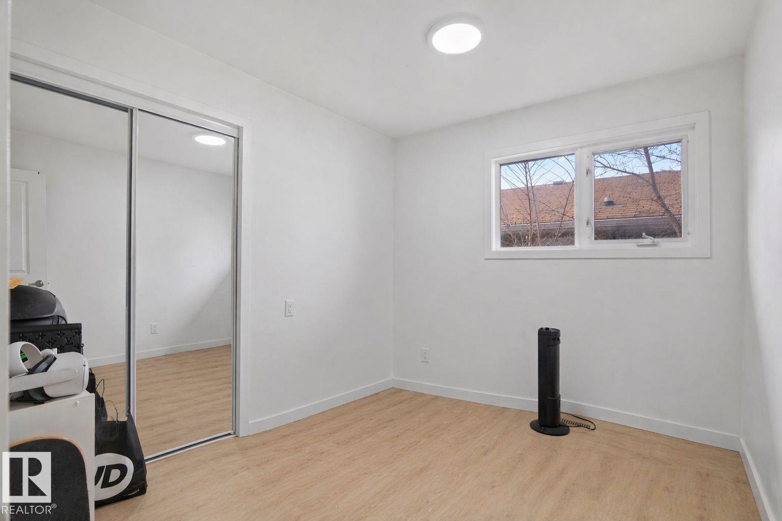 1566 lakewood RD W NW - Image 21