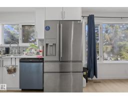 1566 Lakewood Rd W Nw, Edmonton, AB T6K2V9 Photo 13