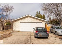 Bedroom 3 - 1566 Lakewood Rd W Nw, Edmonton, AB T6K2V9 Photo 6