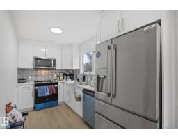 1566 Lakewood Rd W Nw, Edmonton, AB T6K2V9 Photo 12