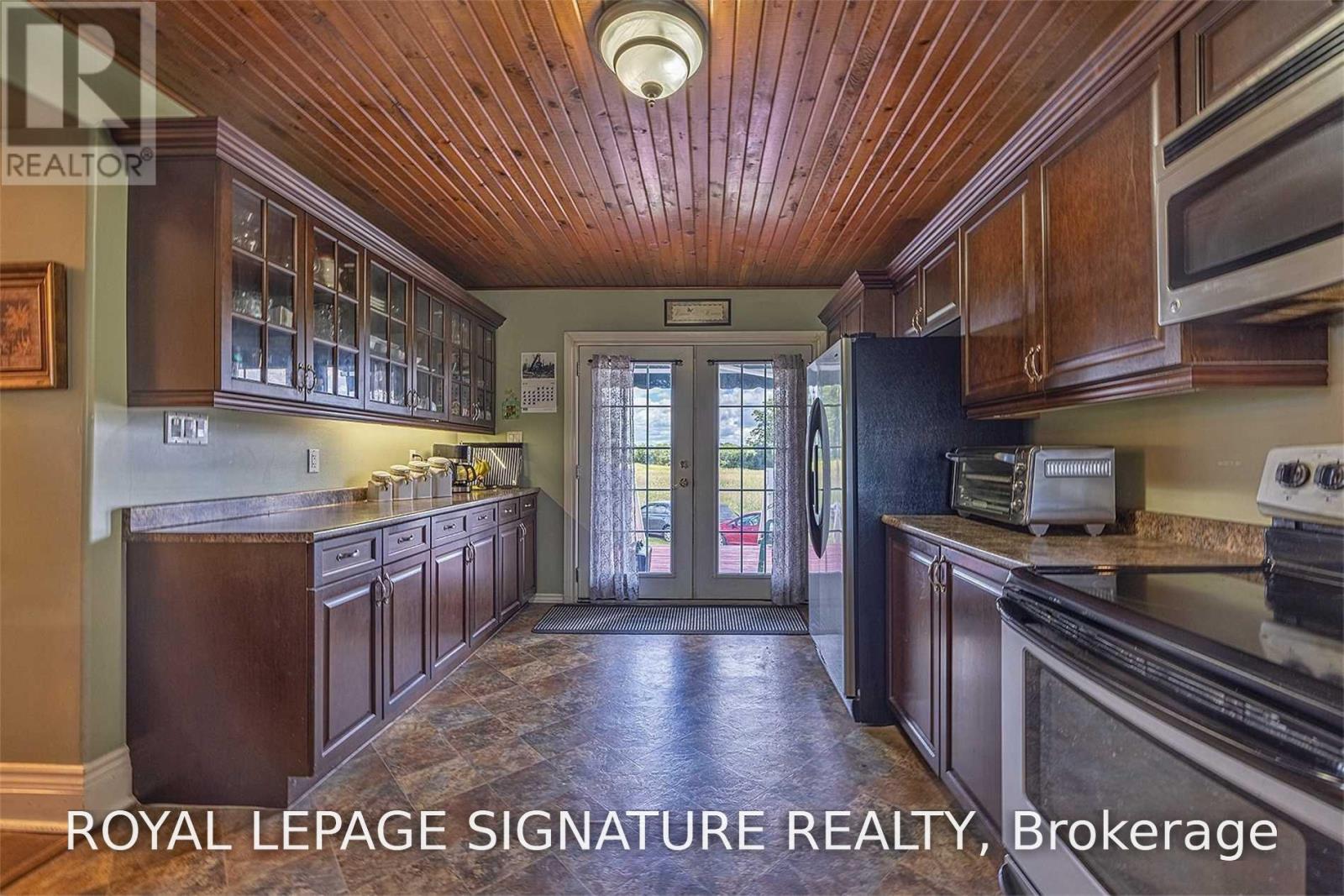 480 NEWBURGH ROAD - 27