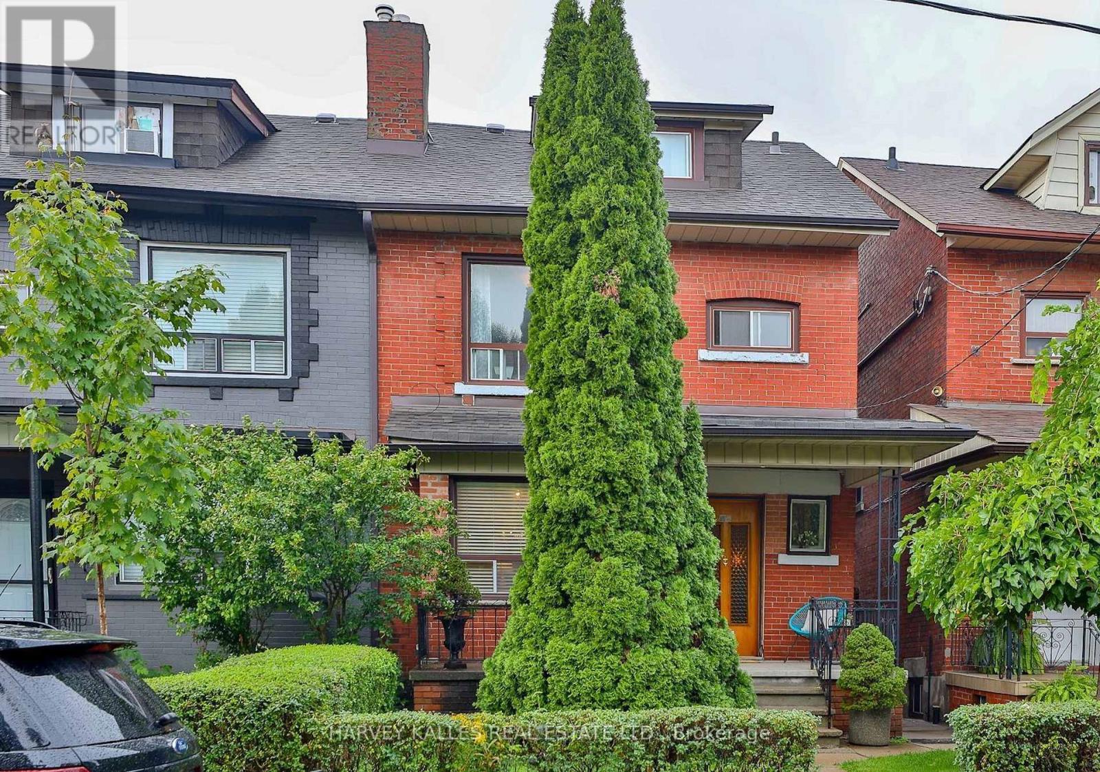 Photo of 628 Manning Avenue