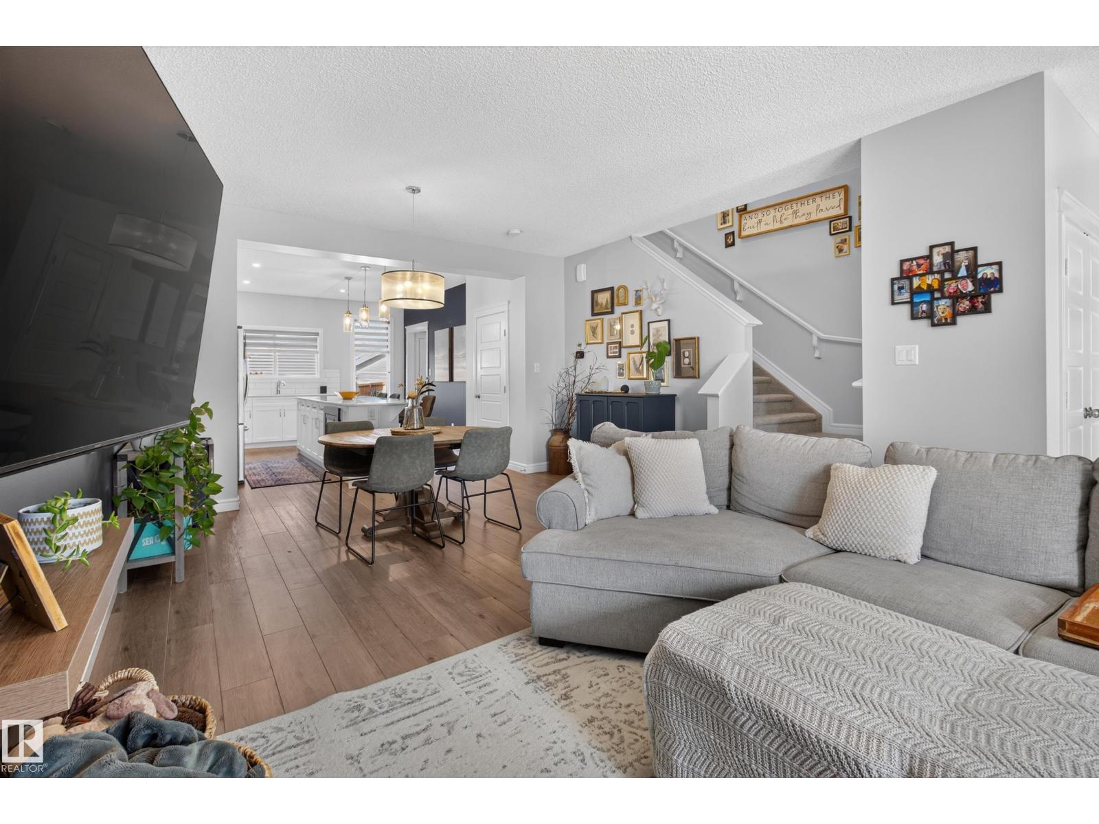 6 Daniel ST - Image 11