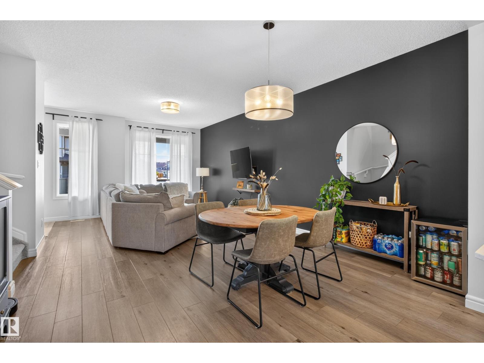 6 Daniel ST - Image 12