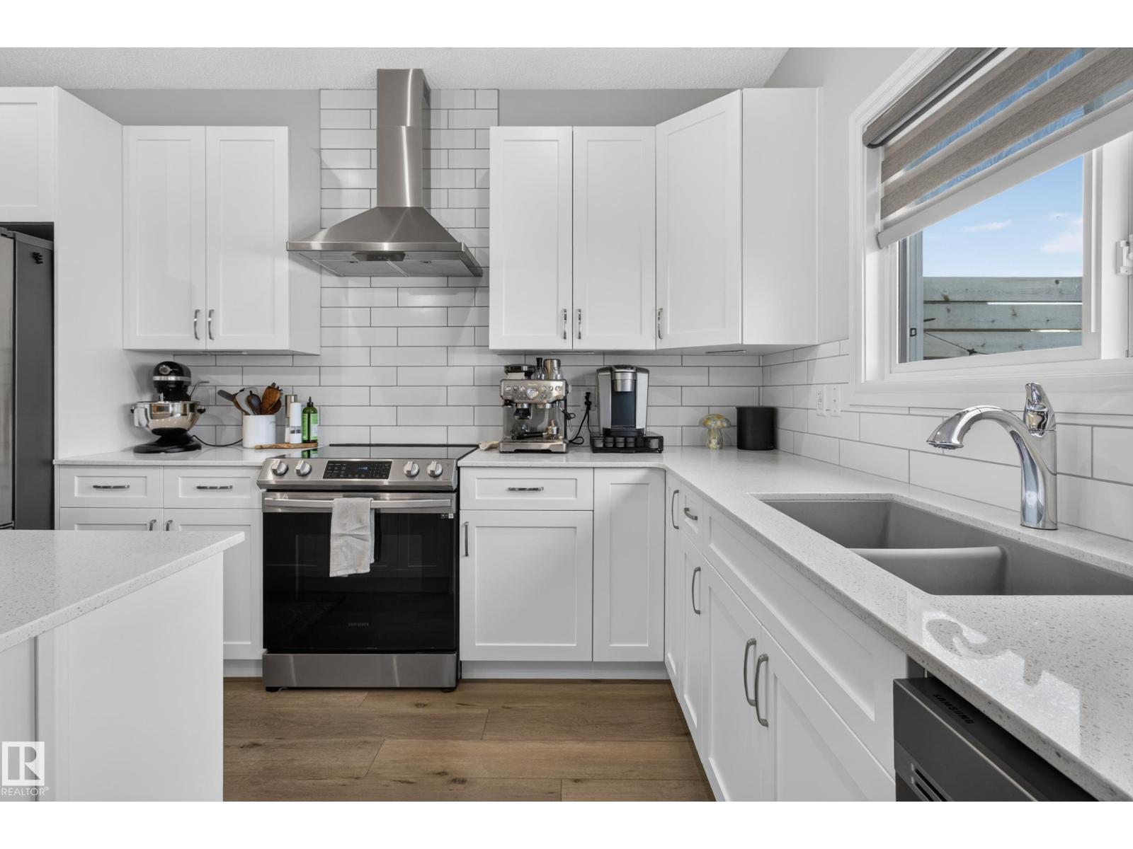6 Daniel ST - Image 16