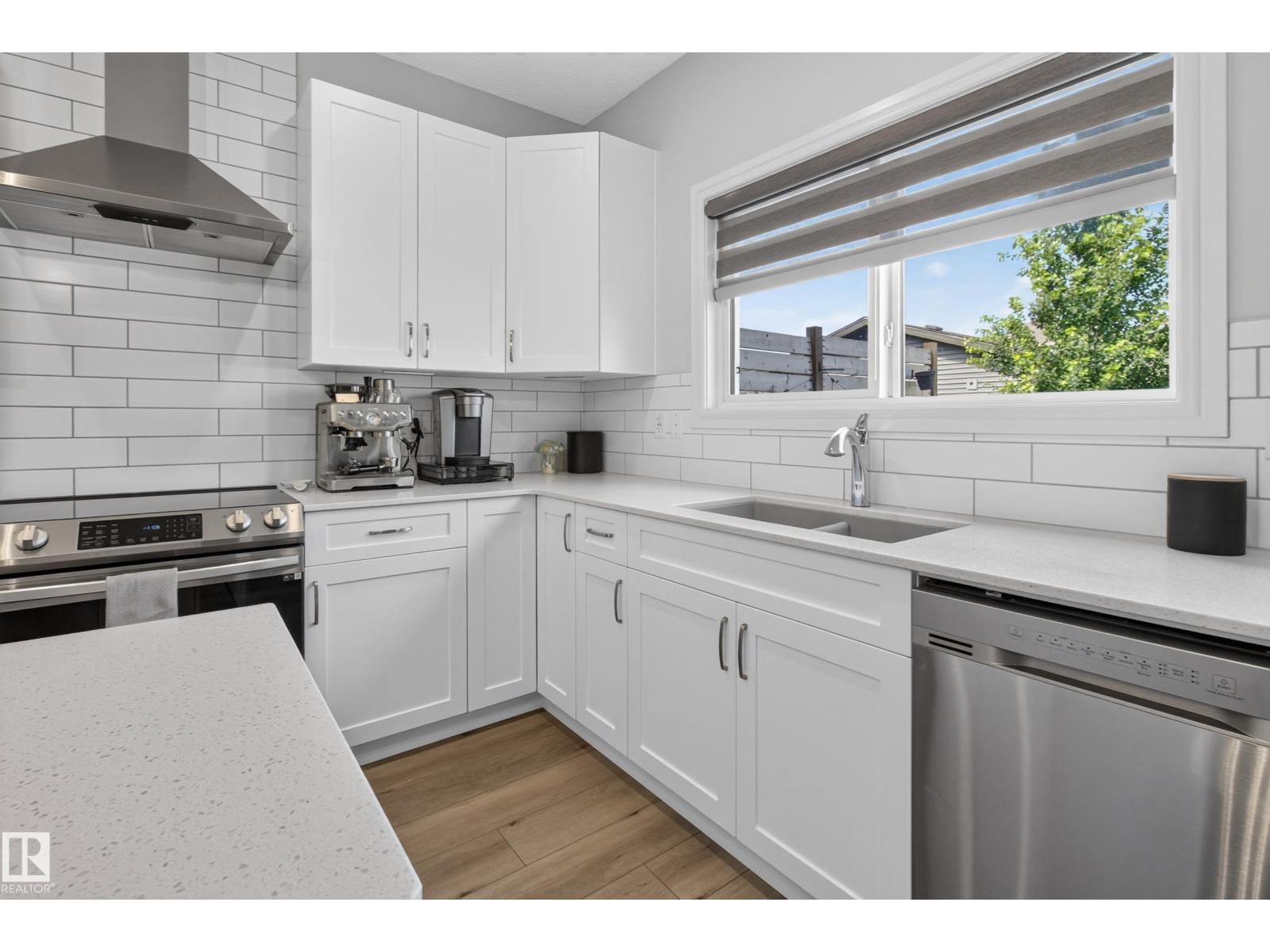 6 Daniel ST - Image 17