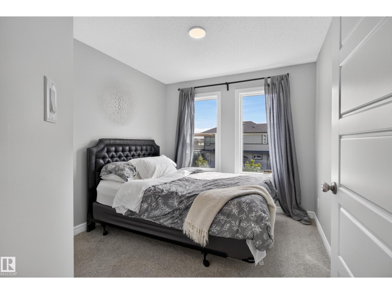 6 Daniel ST - Image 33