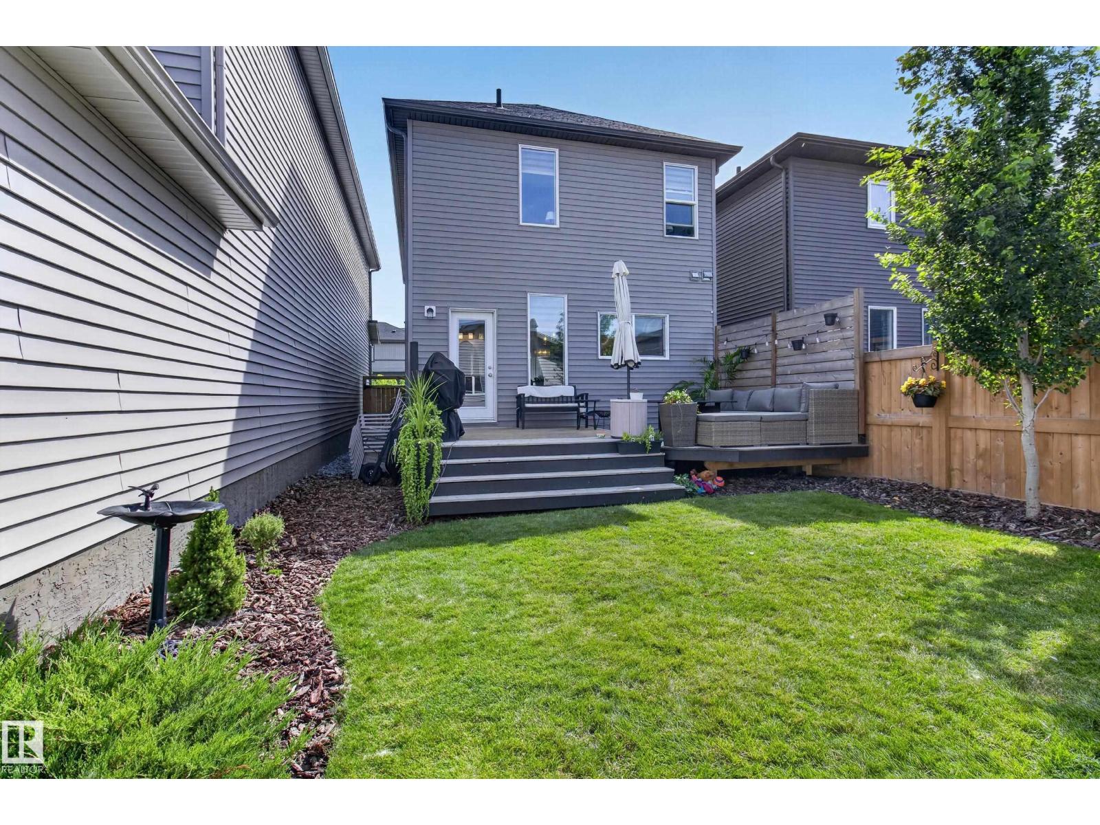 6 Daniel ST - 41