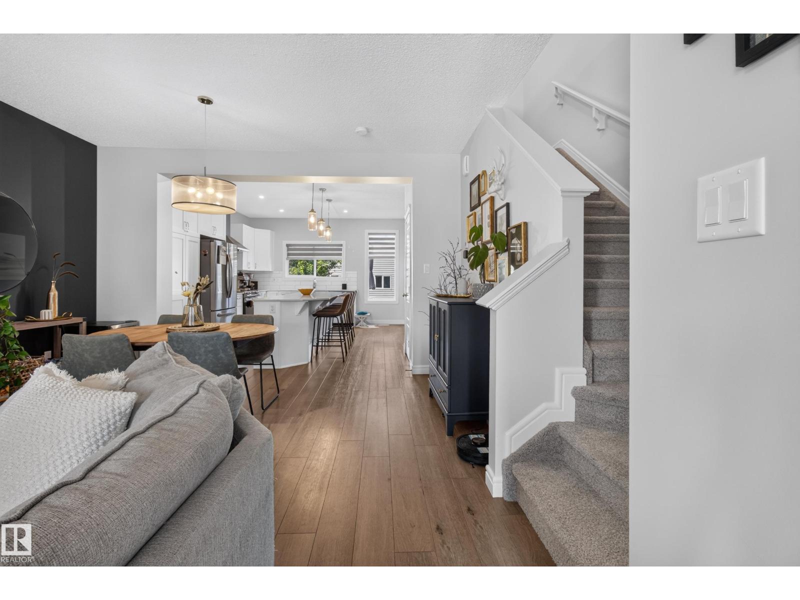 6 Daniel ST - Image 7