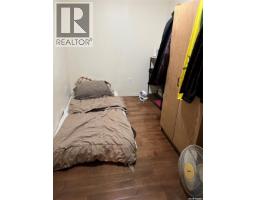 726 M Avenue S, Saskatoon, SK S7M2L4 Photo 10